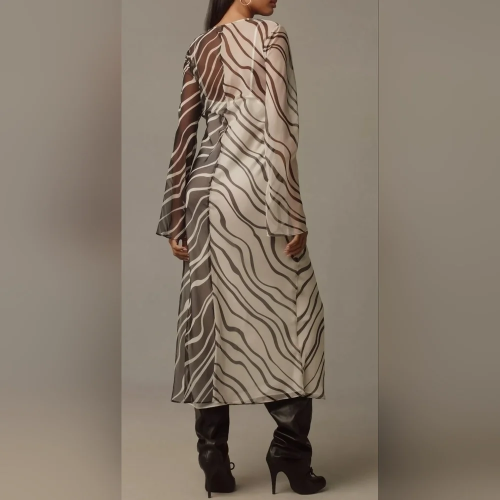 Significant Other Salma Long-Sleeve V-Neck Midi Dress, Black & White, Size 4